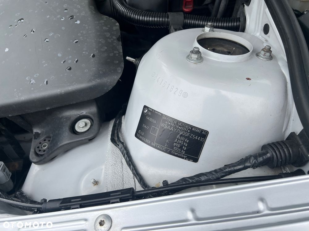 BMW Seria 3 - 15