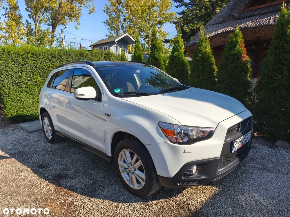 Mitsubishi ASX - 5