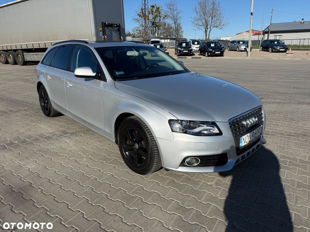 Audi A4 Avant 2.0 TDI DPF - 11