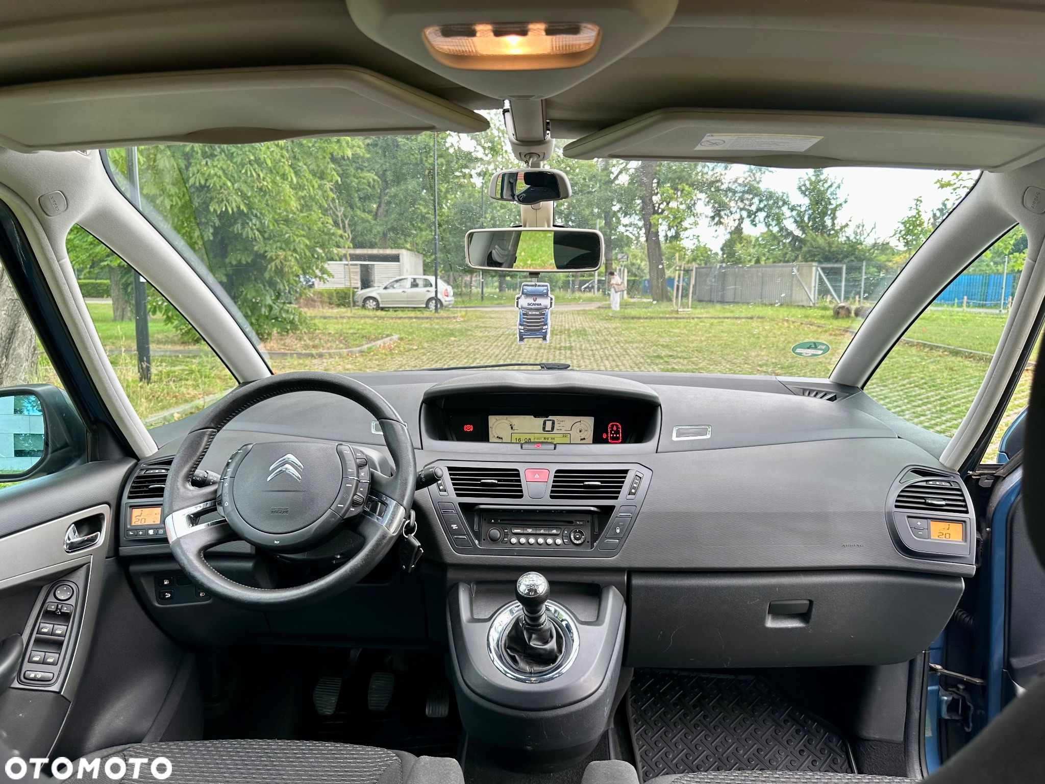 Citroën C4 Picasso 1.6 HDi My Way - 10