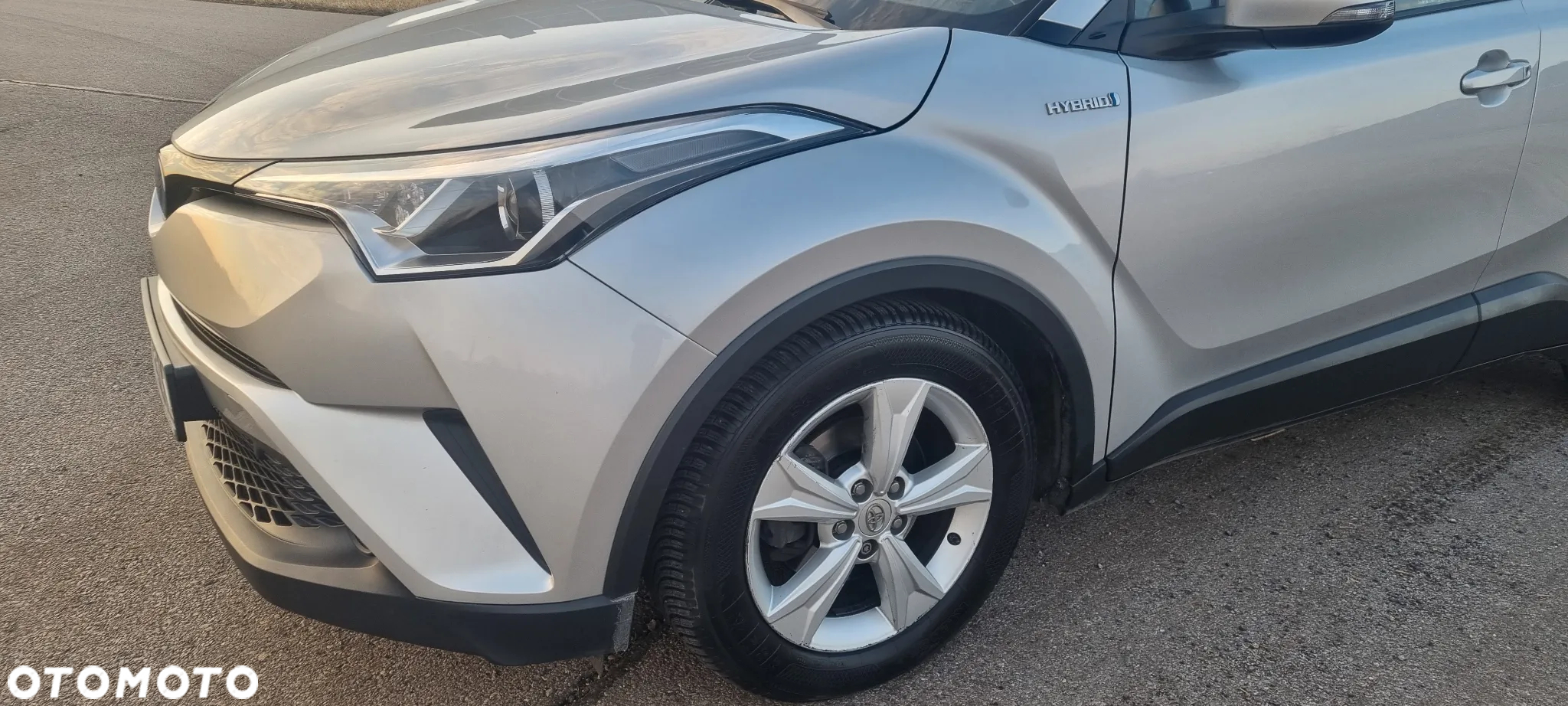 Toyota C-HR 1.8 Hybrid Dynamic - 40