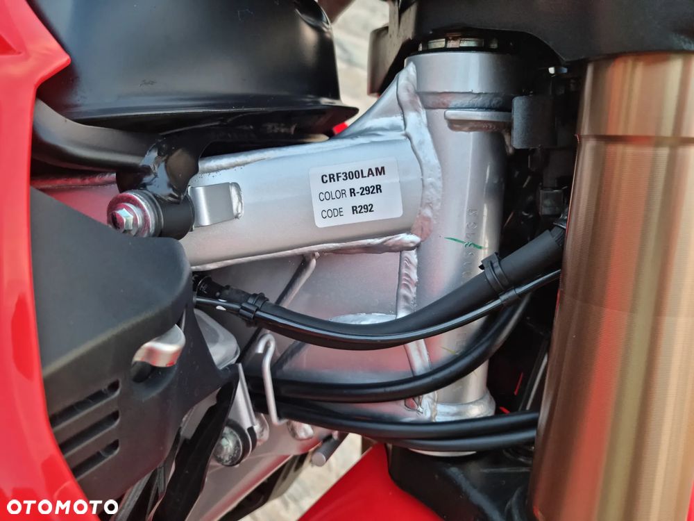 Honda CRF - 18