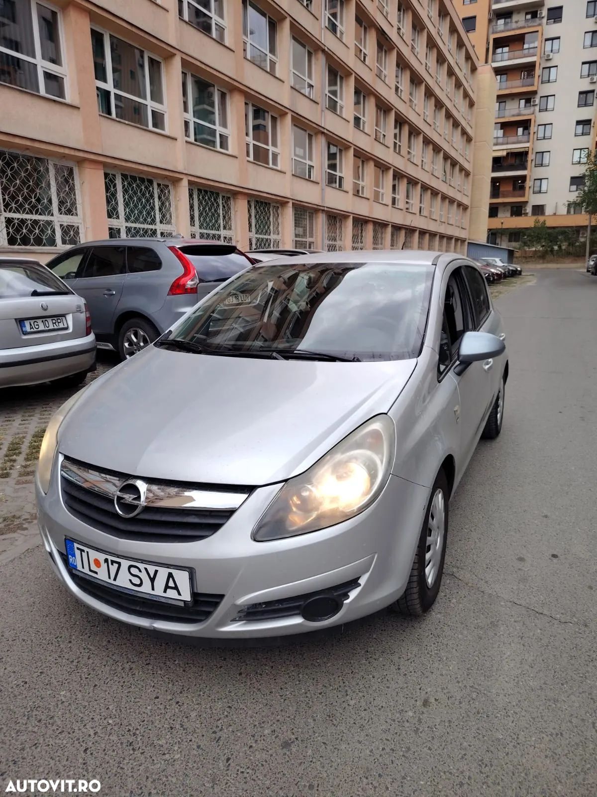 Opel Corsa - 1