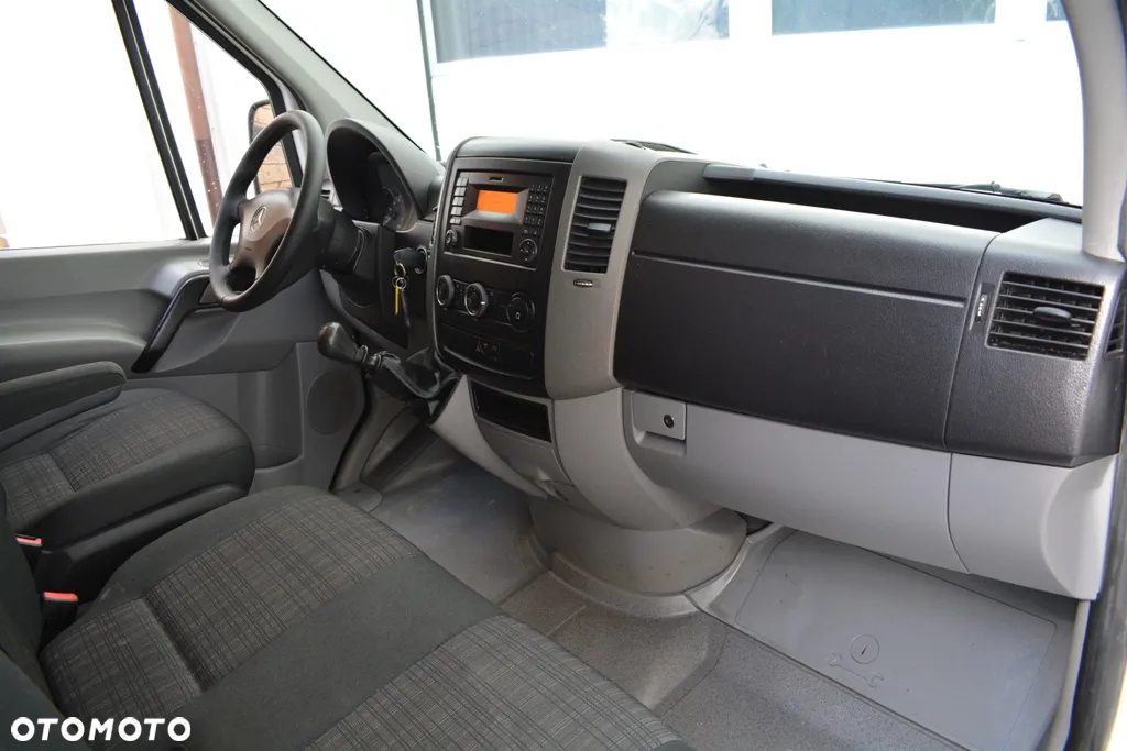 Mercedes-Benz Sprinter MAXI 316 CDI LIFT brygadówka - 23