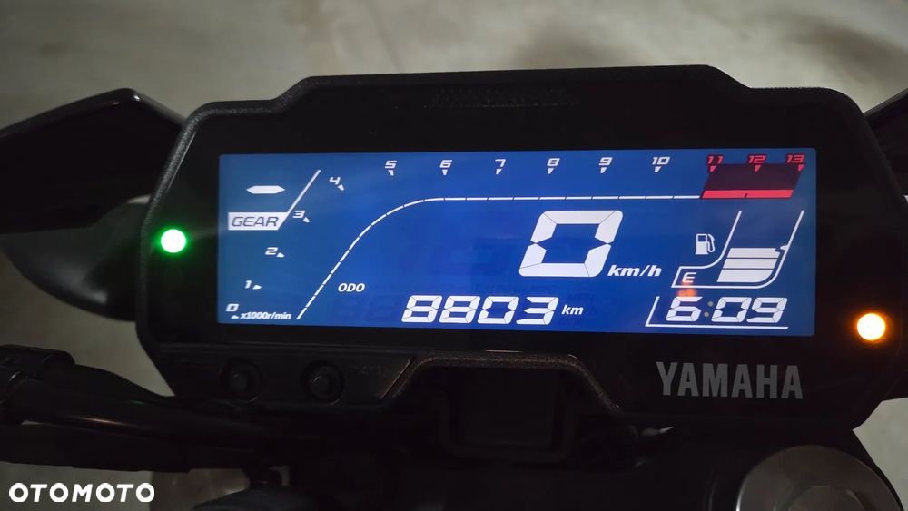 Yamaha MT - 5