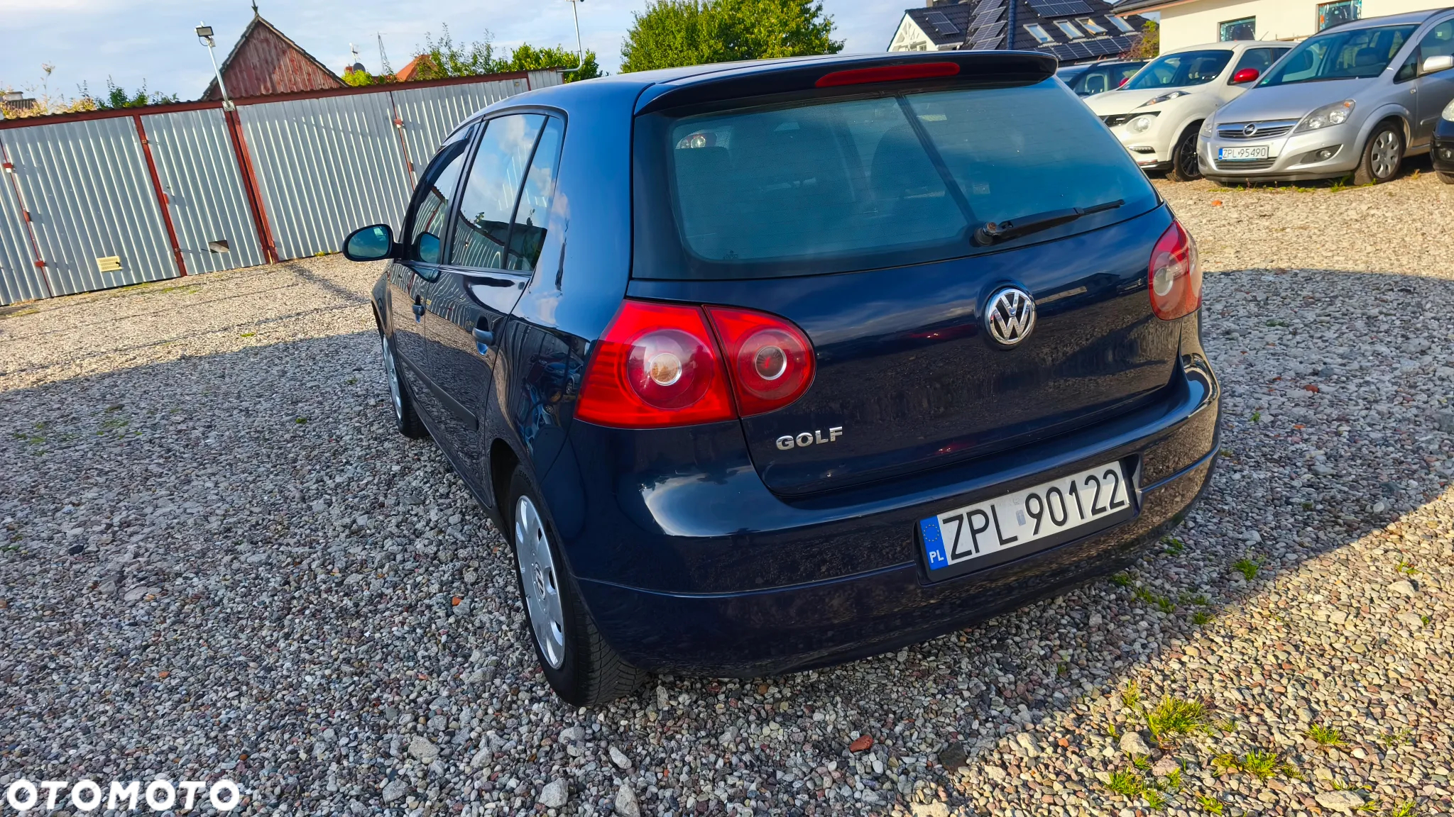 Volkswagen Golf - 10