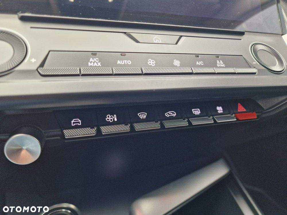 Peugeot 308 1.2 PureTech Active Pack S&S EAT8 - 30