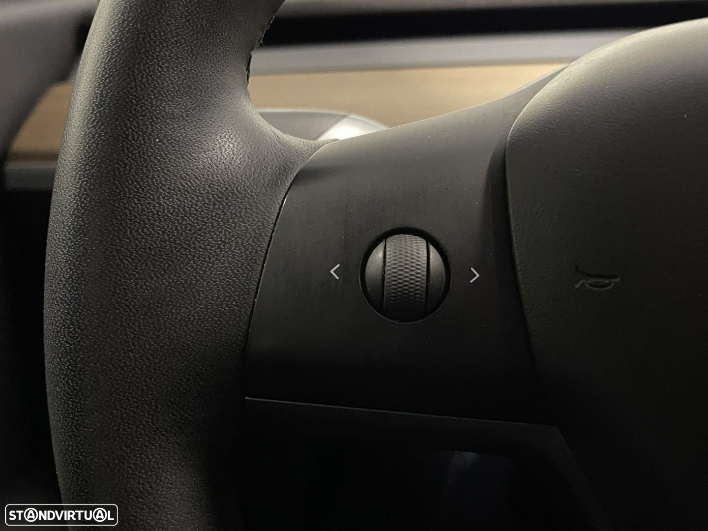 Tesla Model 3 - 21