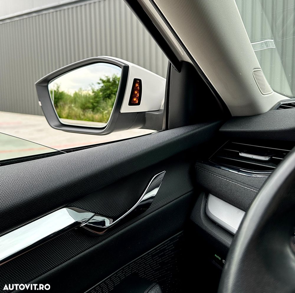 SKODA Octavia 2023 — imagine 8