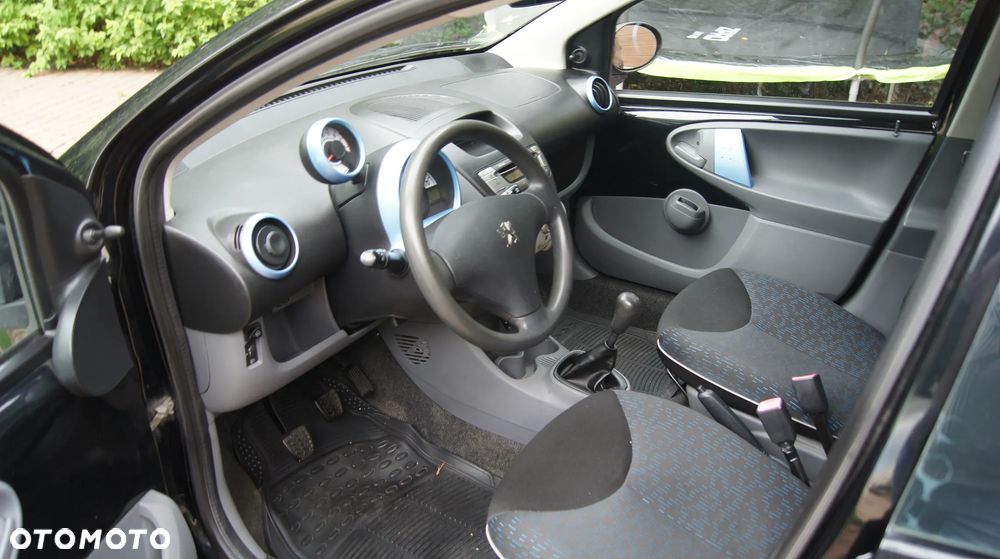 Peugeot 107 70 Black&Silver - 10