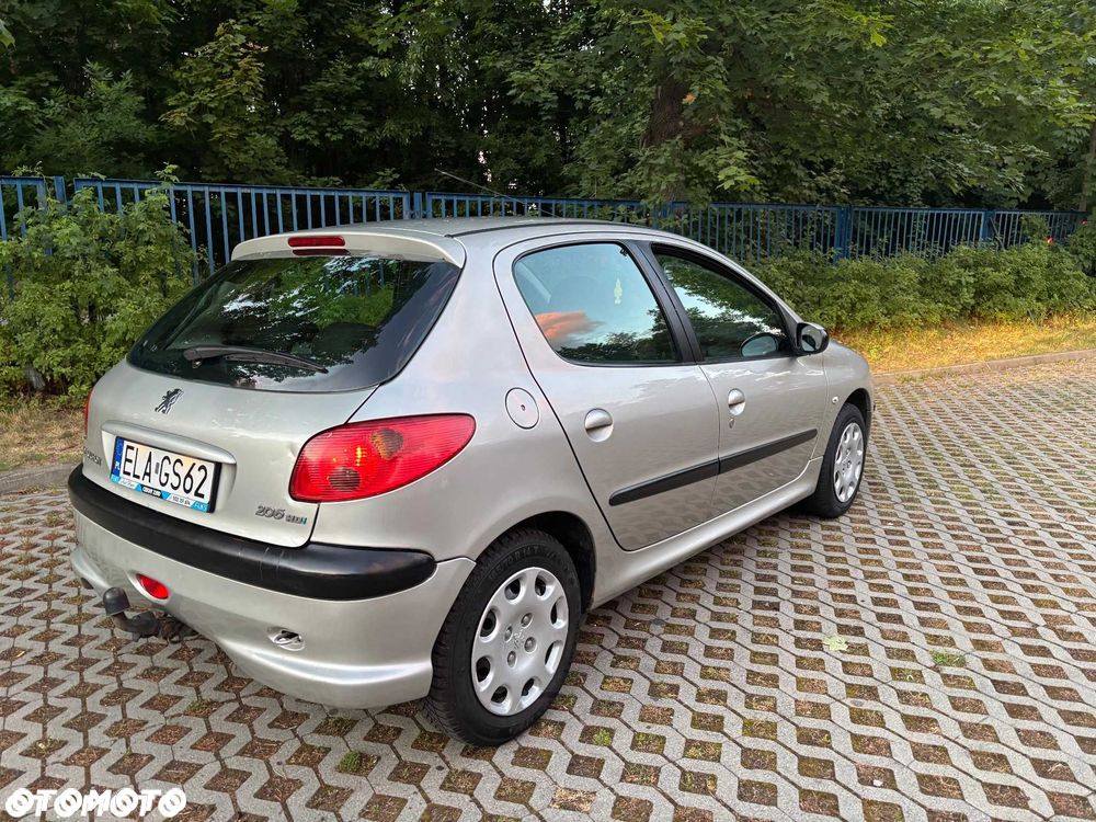 Peugeot 206 - 2