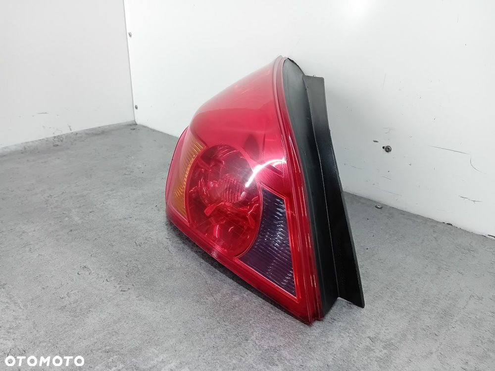 LAMPA TYLNA LEWA KIA PRO CEE'D 009735-01  168040-01 HATCHBACK - 4
