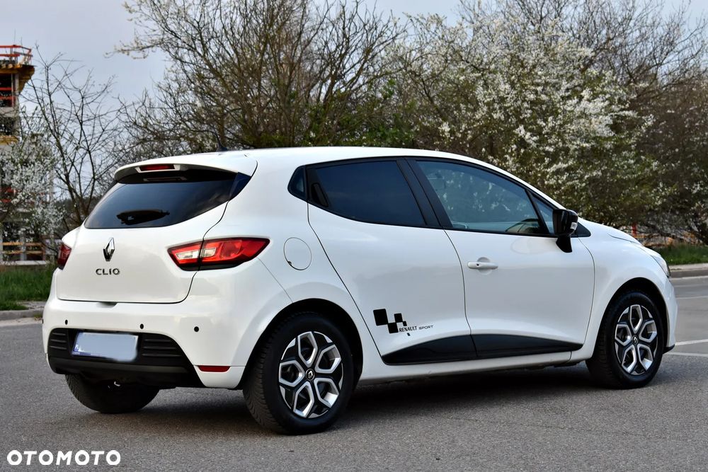 Renault Clio 0.9 Energy TCe Limited EU6 - 16