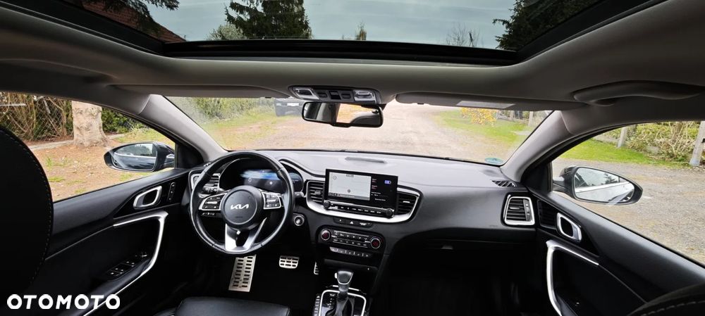 Kia Ceed 1.6 GDI PHEV L DCT - 36
