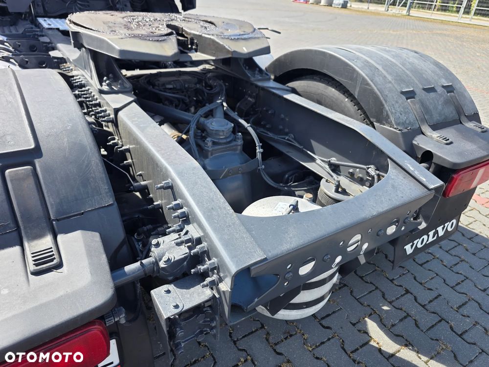 Volvo FM 2015 standard hydraulika lekki 6656 kg - 14
