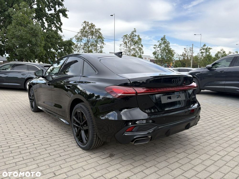 Audi A5 Limousine - 8