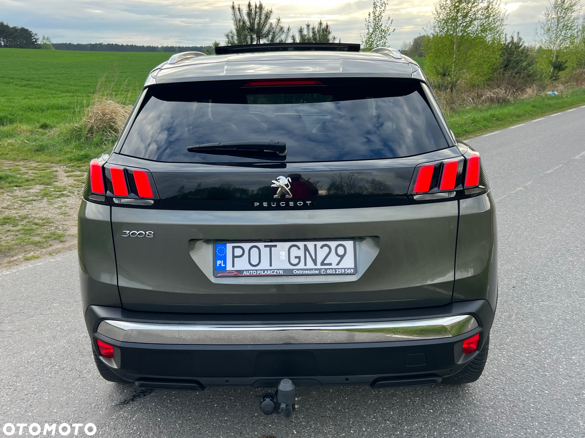 Peugeot 3008 BlueHDi 130 Stop & Start Allure Business-Paket - 2