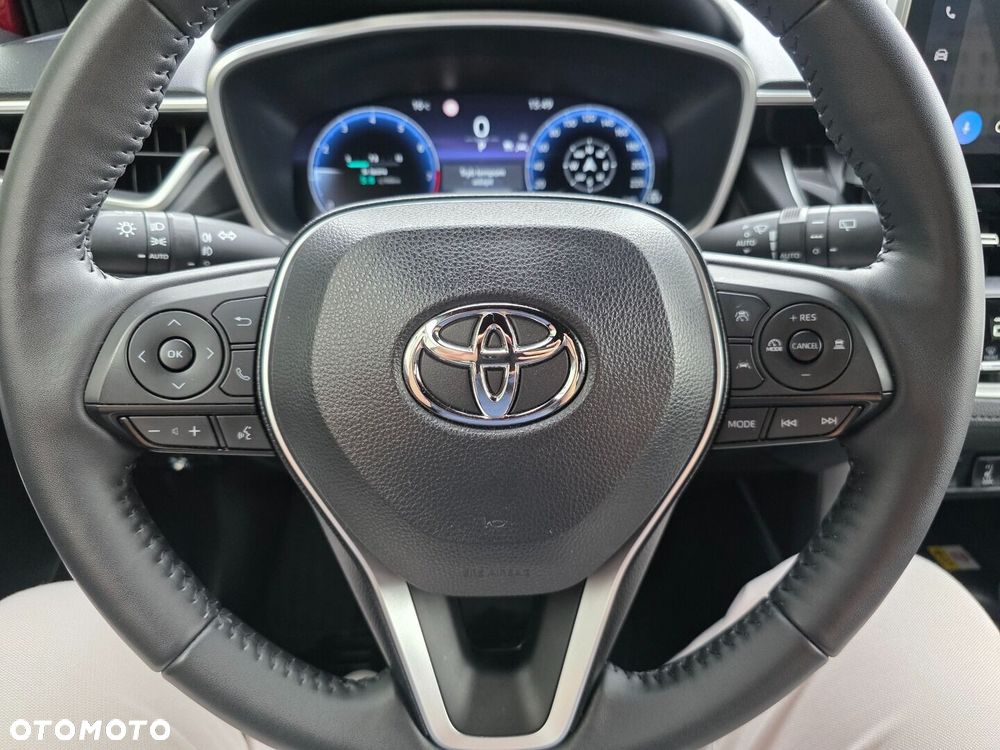 Toyota Corolla Cross - 11