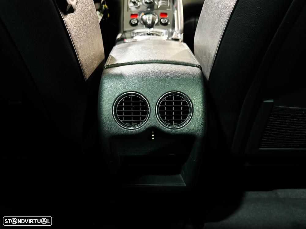 Peugeot 3008 2.0 HDi Hybrid4 Limited Edition - 27