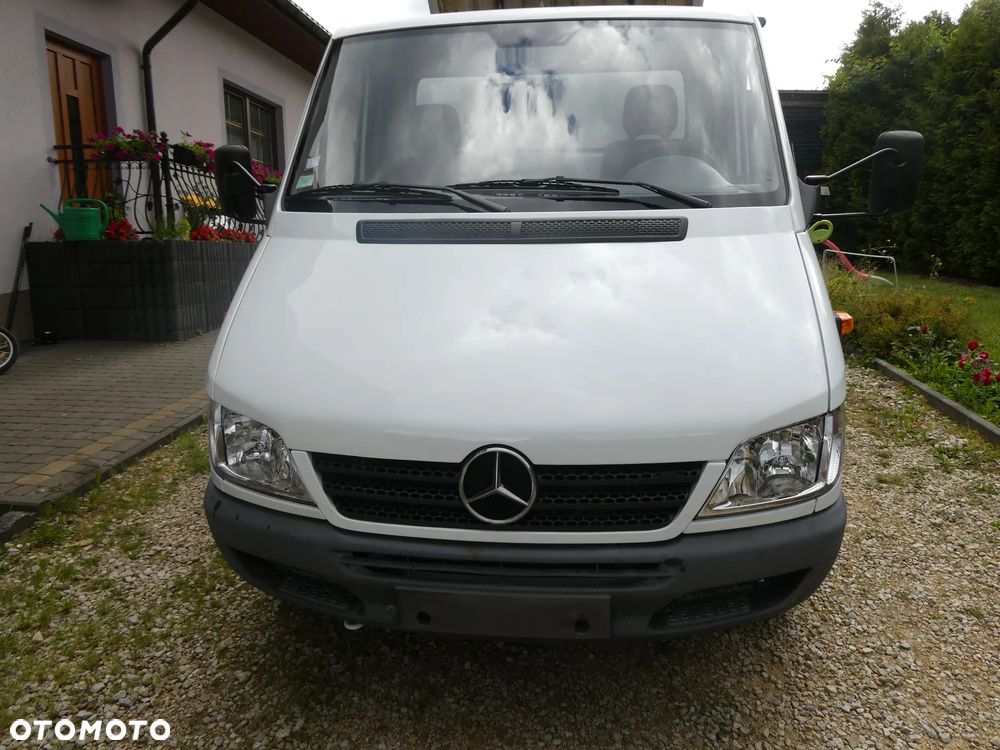 Mercedes-Benz SPRINTER - 26