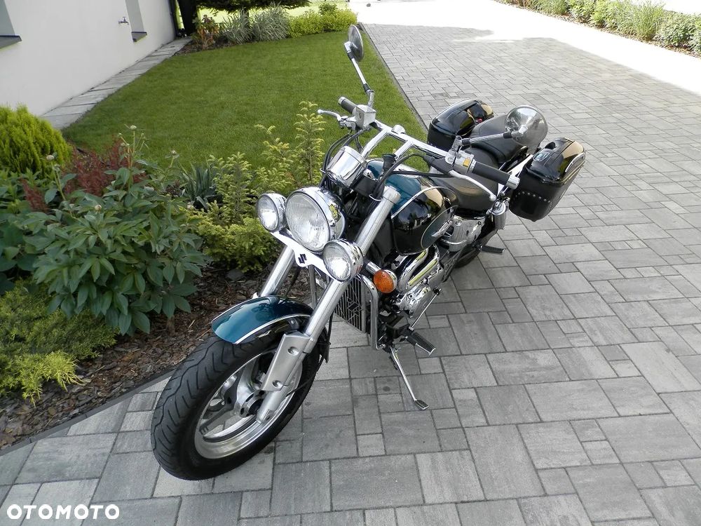 Suzuki Marauder - 4