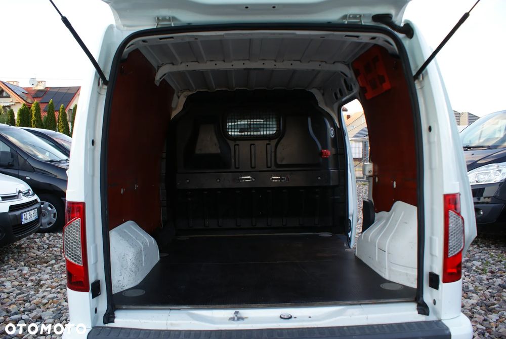 Ford Transit Connect - 13