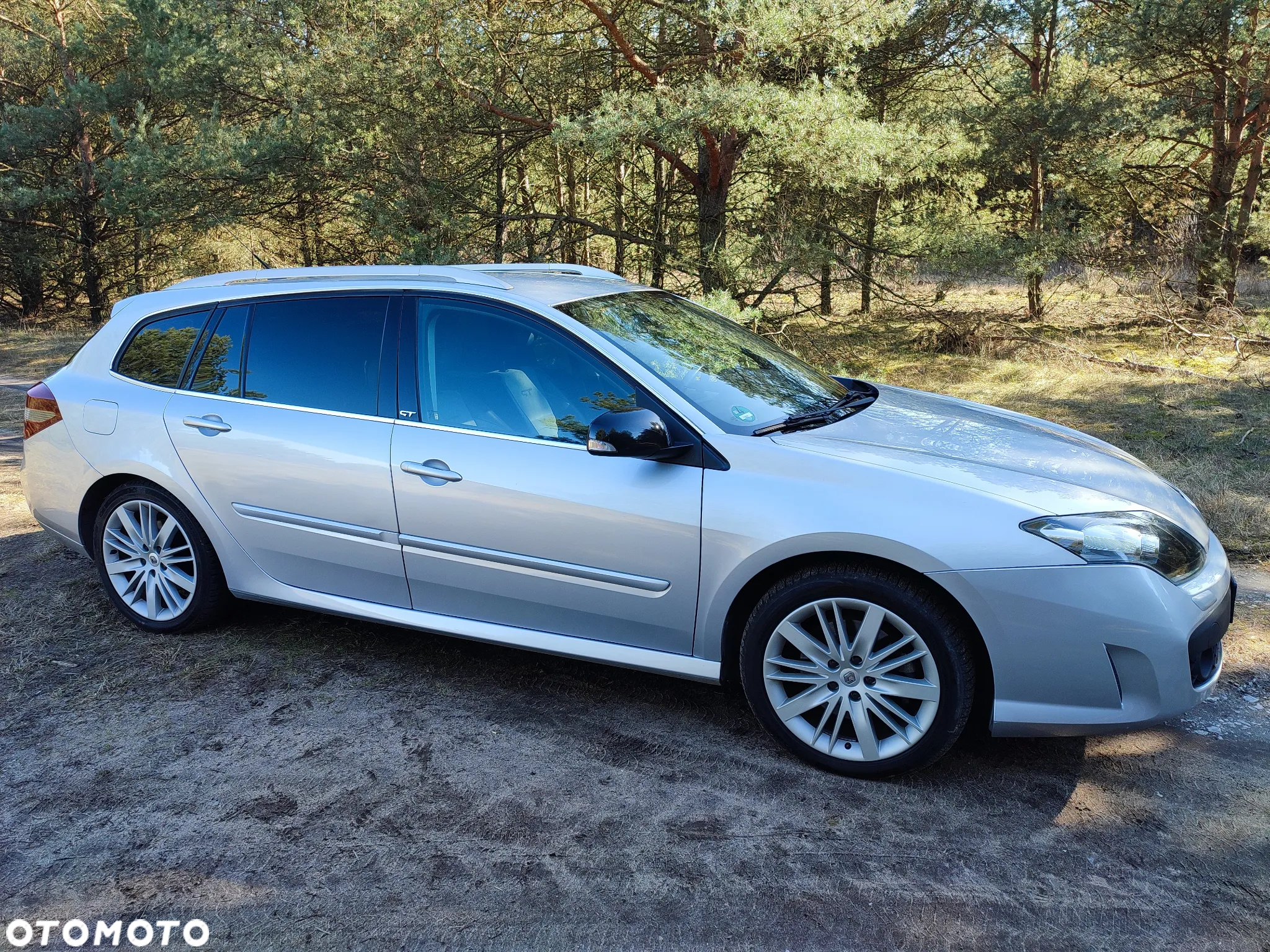 Renault Laguna Grandtour dCi 180 FAP GT - 5