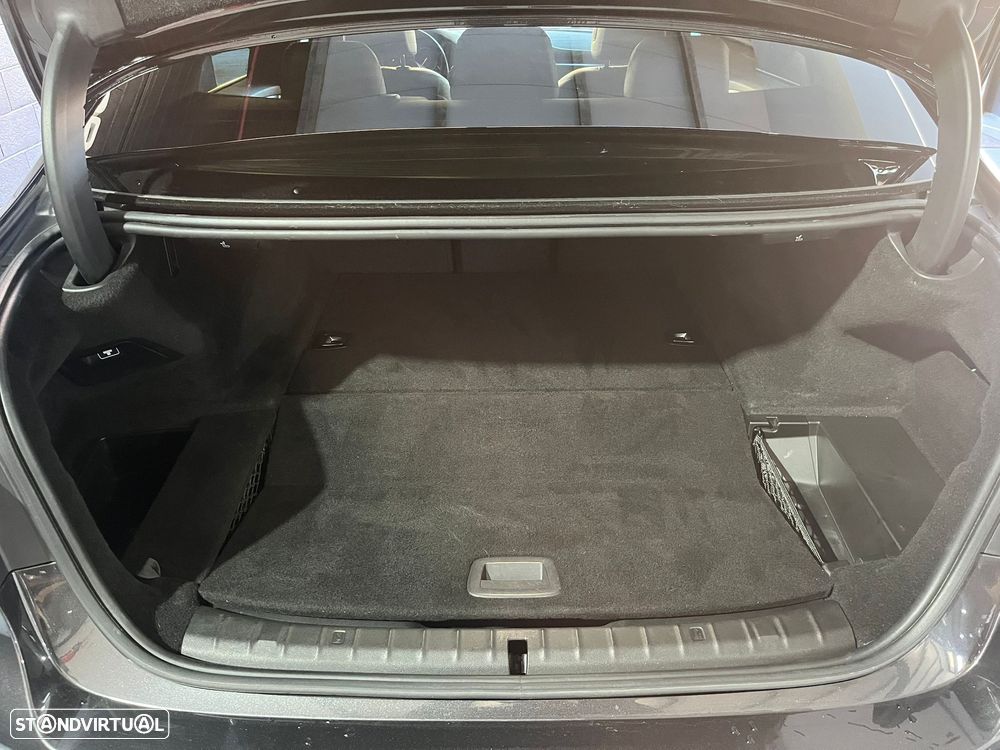 BMW 530 e iPerformance Pack M - 37