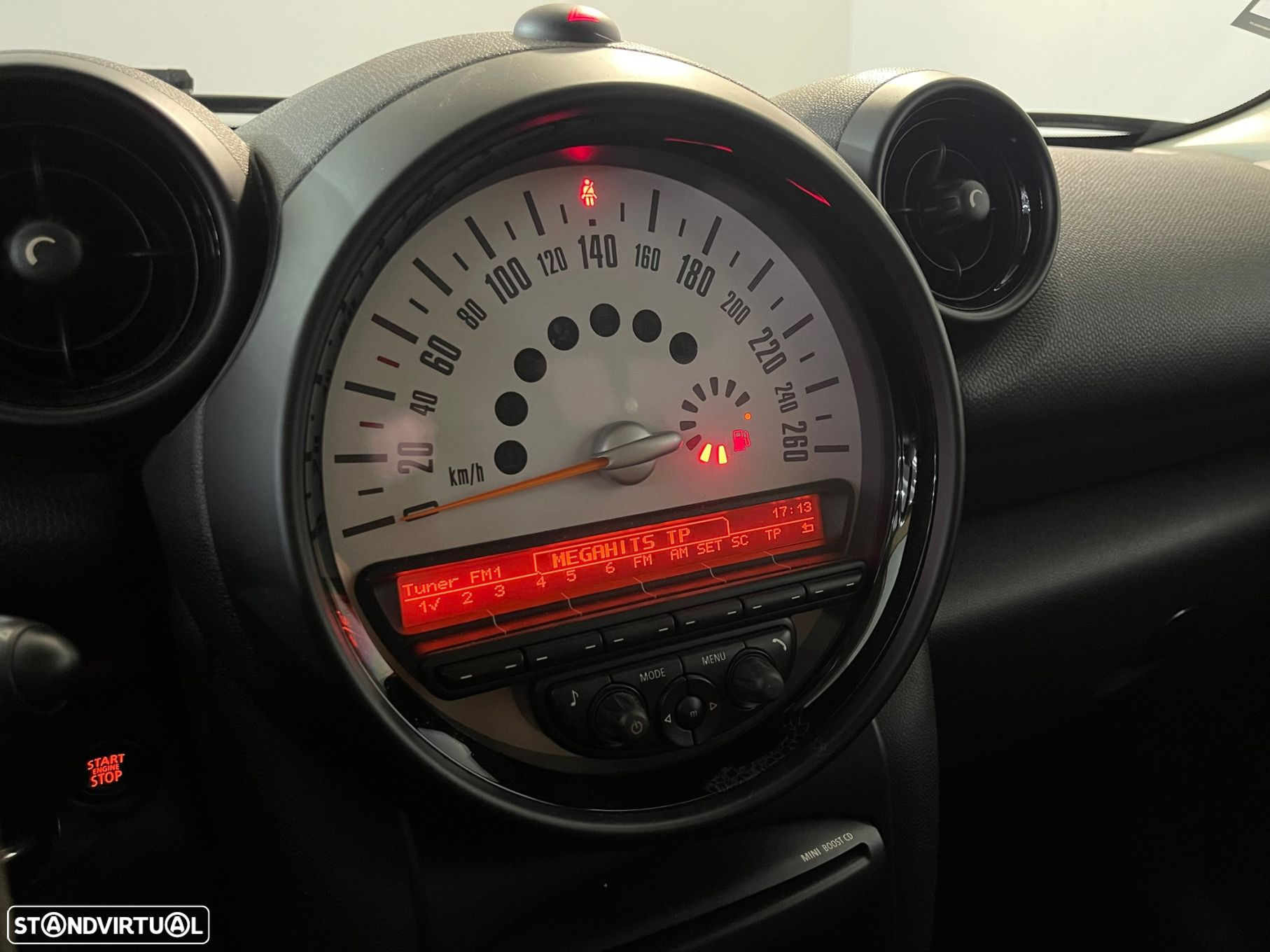 MINI Countryman One D - 17