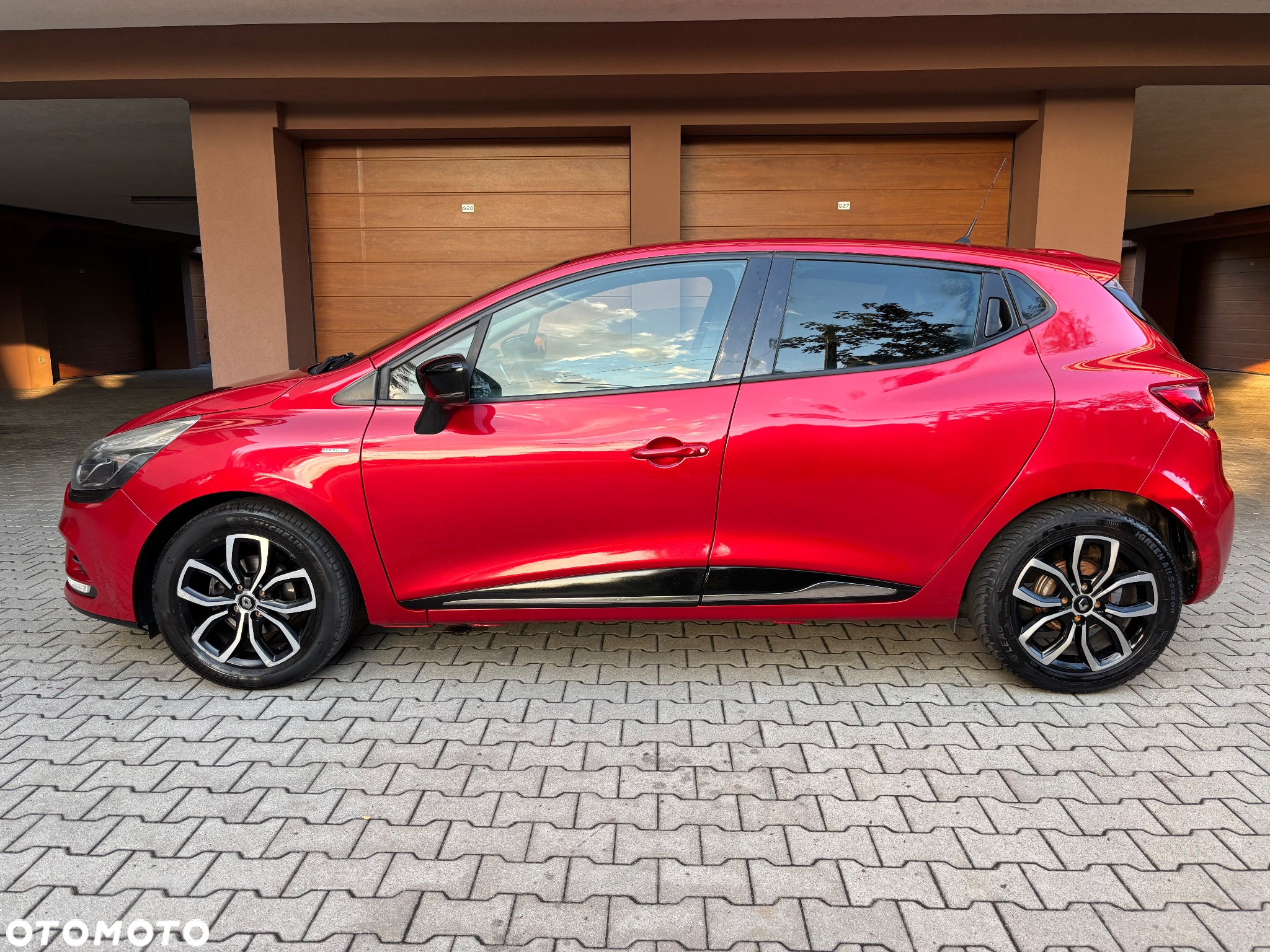 Renault Clio TCe 90 BUSINESS EDITION - 15