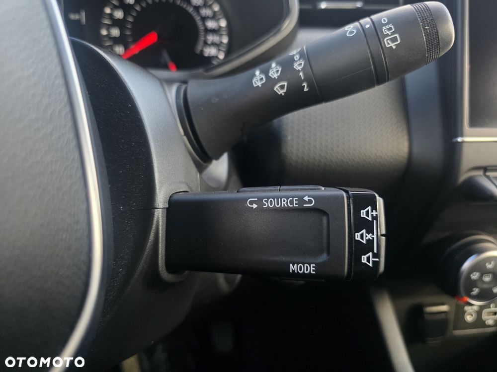 Renault Clio 1.0 TCe Equilibre - 19