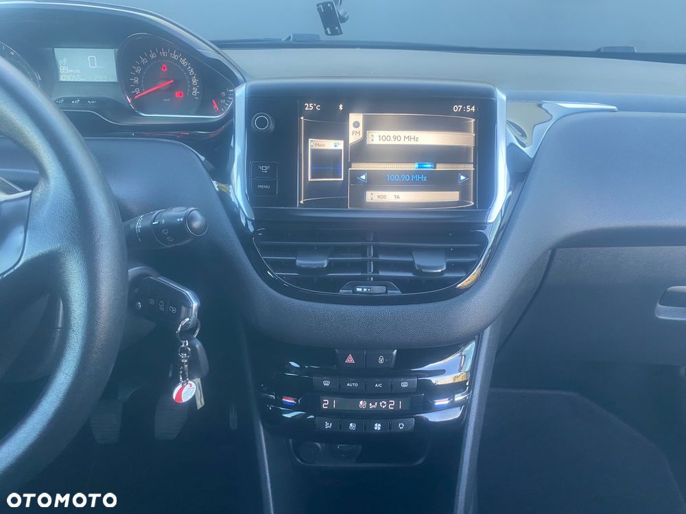 Peugeot 208 1.4 VTi Active - 37