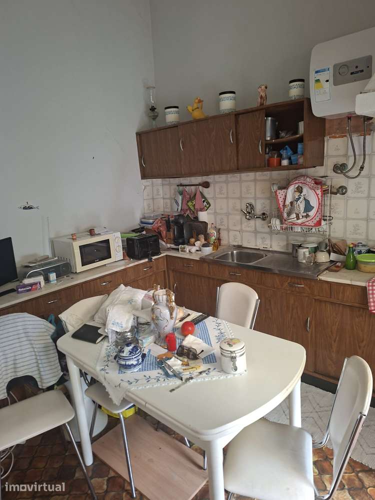 Moradia T1 Térrea junto nova linha metro Candal - Grande imagem: 5/12