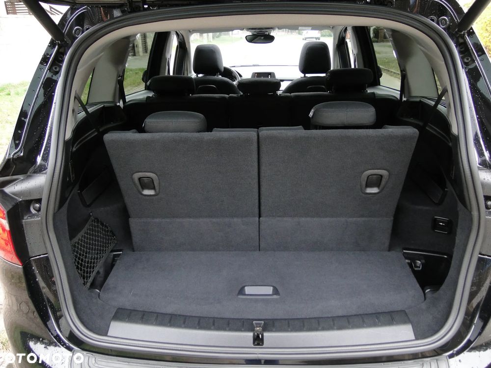 BMW Seria 2 218d Sport-Aut Luxury Line - 20