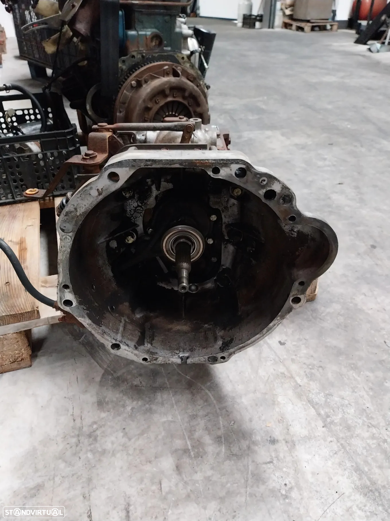 Caixa velocidades Nissan Cabstar de 1990 - 5
