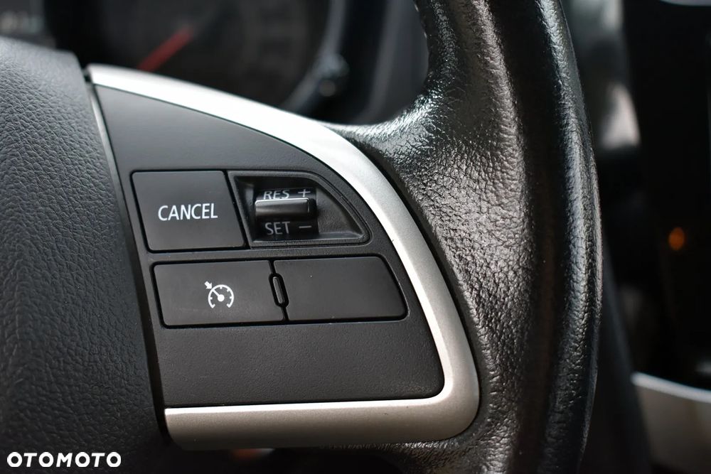 Mitsubishi ASX 1.6 2WD Plus - 35