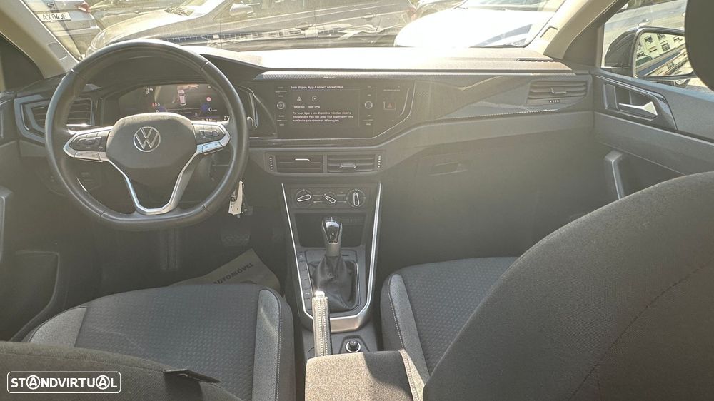 VW Polo 1.0 TSI Urban DSG - 12