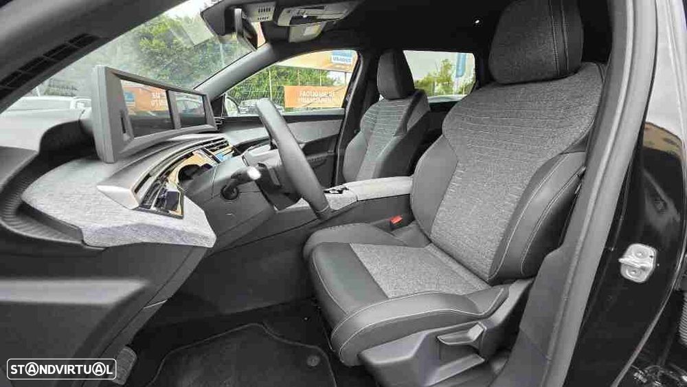 Peugeot 5008 1.2 Hybrid Allure e-DCS6 - 11