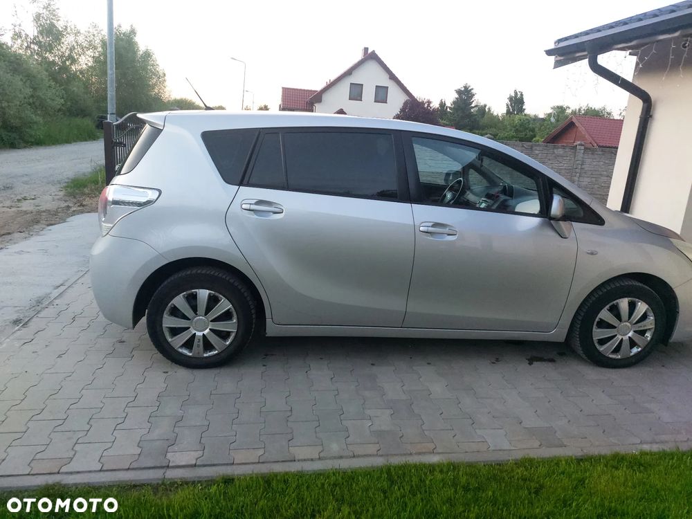 Toyota Verso 1.6 7-Sitzer Comfort - 5