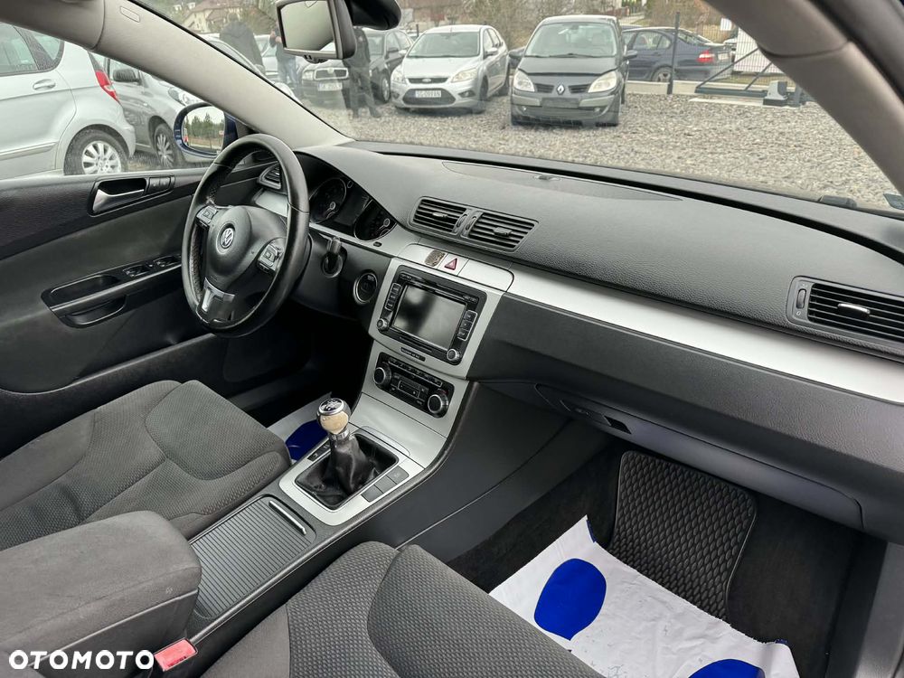 Volkswagen Passat 1.4 TSI Highline - 19