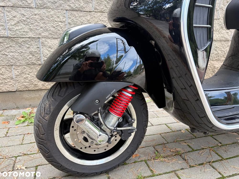 Vespa GTS - 16