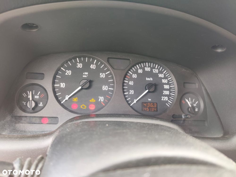 Opel Astra - 27