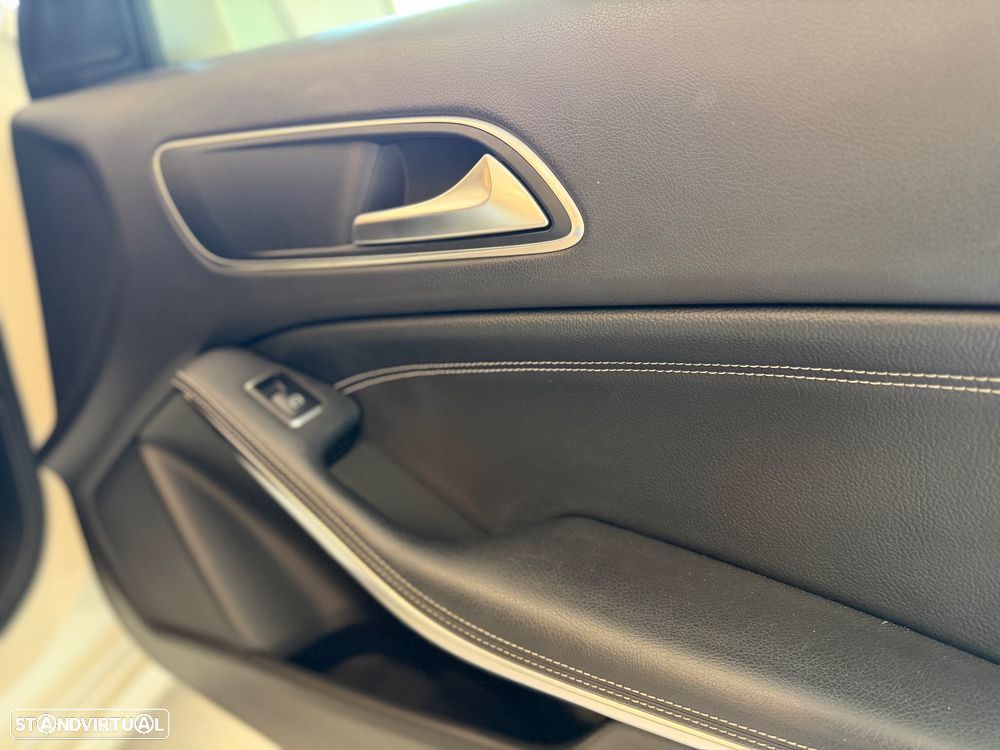 Mercedes-Benz A 160 d Urban Aut. - 34