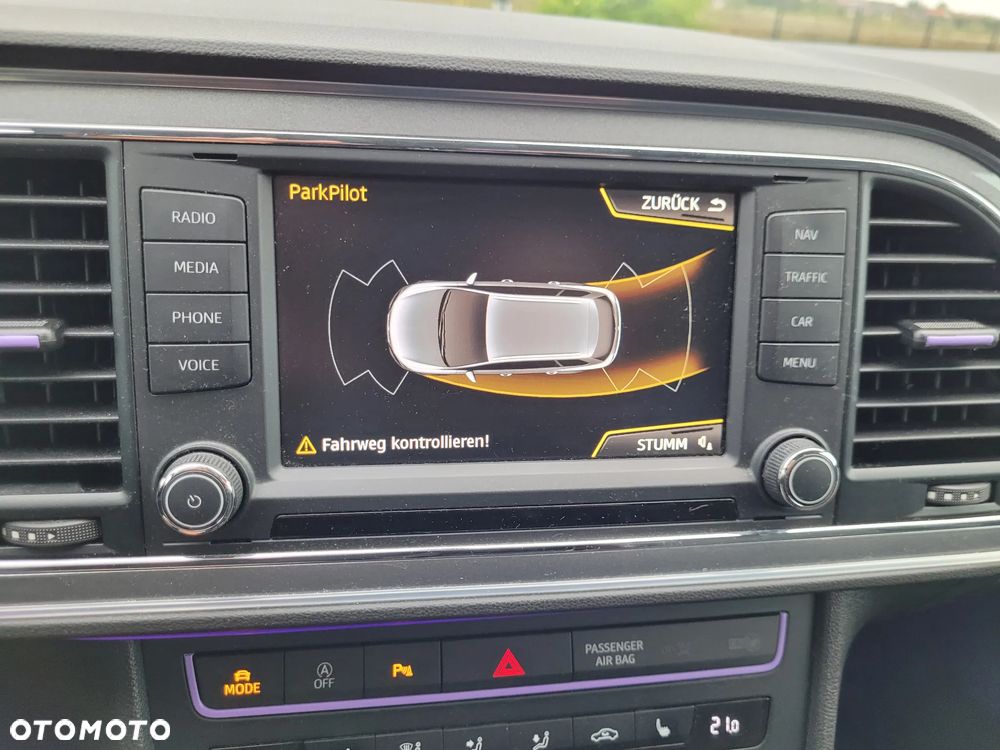 Seat Leon 2.0 TDI DPF FR Black Matt Edition - 17