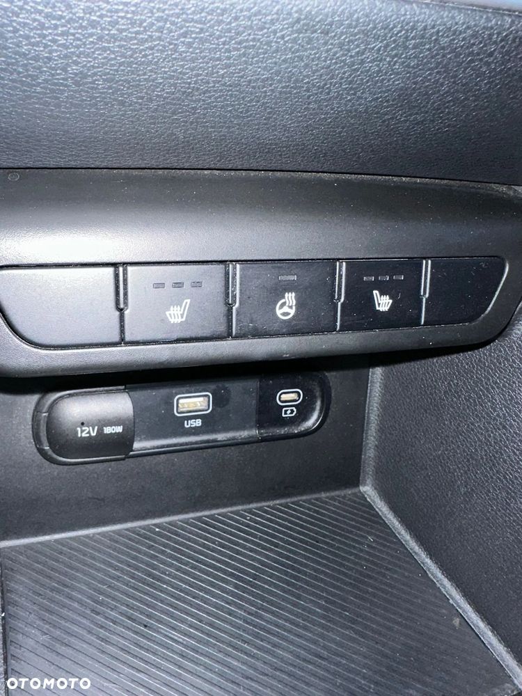 Kia Sportage 1.6 T-GDI Anniversary 2WD - 8