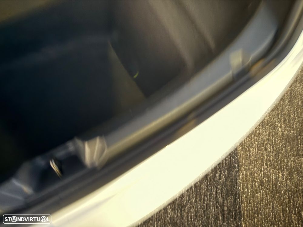 Tesla Model 3 Standard Range Plus RWD - 11