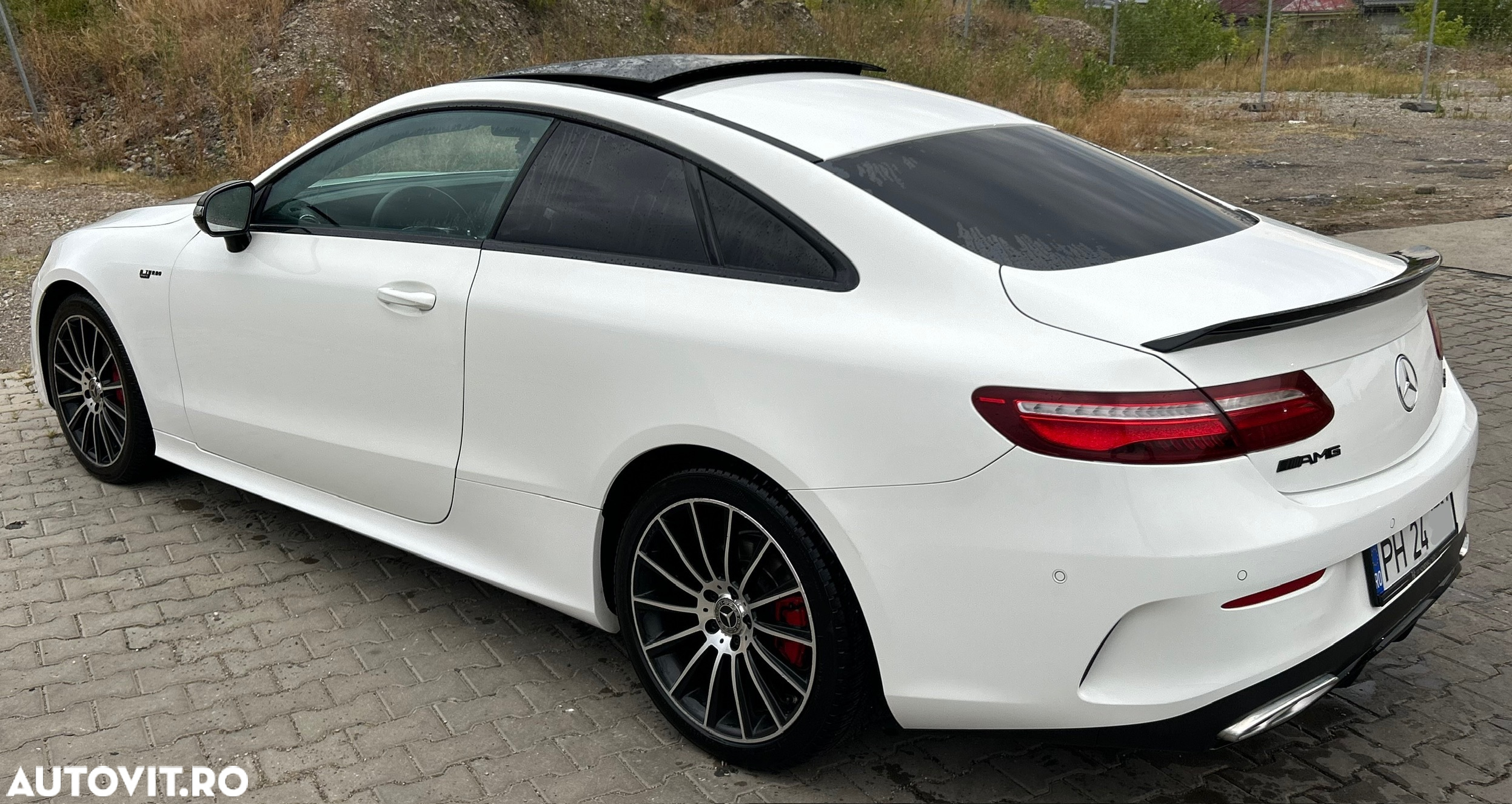 Mercedes-Benz E 220 d Coupe 9G-TRONIC AMG Line - 21