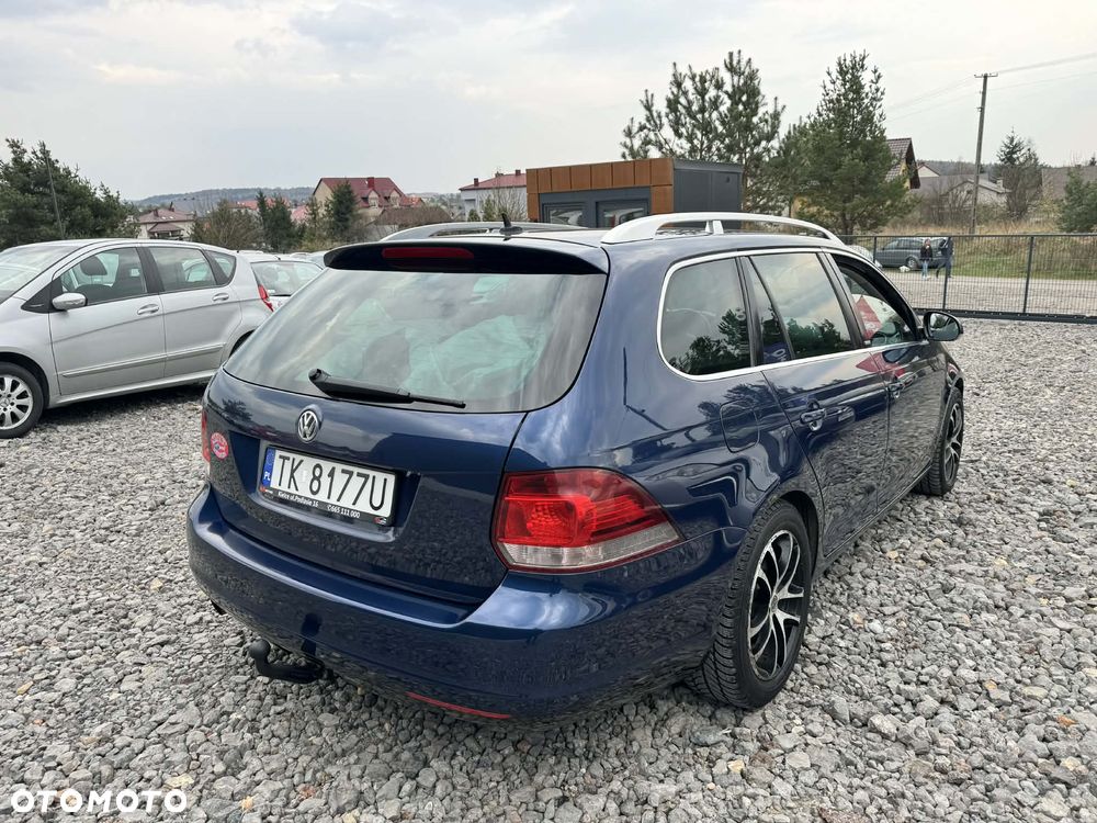 Volkswagen Golf 1.6 TDI Highline - 8