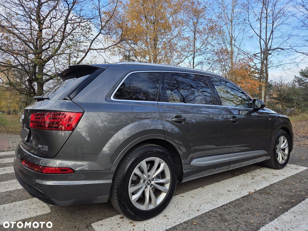 Audi Q7 - 6
