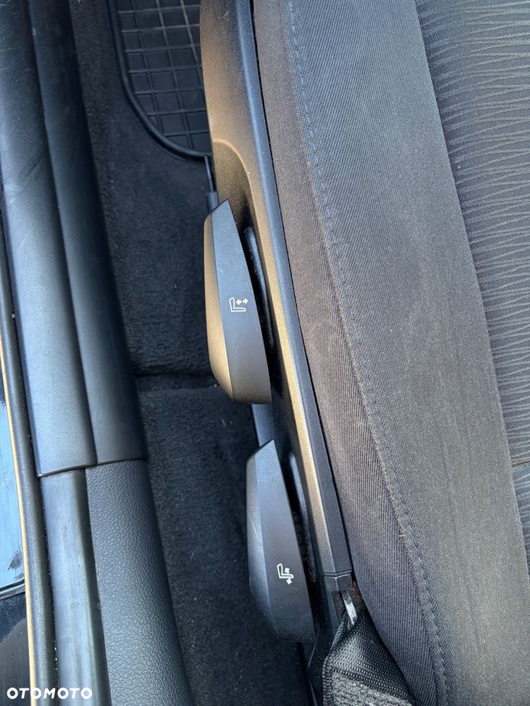 BMW Seria 1 118d - 7